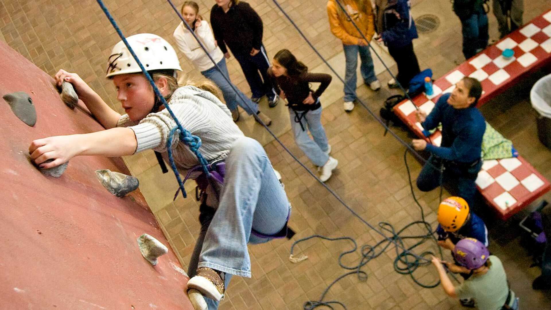 bg top curso esportes de aventura nas aulas de educacao fisica 2